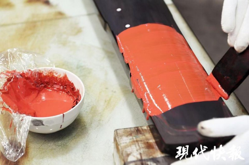 文化中国行新文化“兴”青年｜一斧一凿，木头里传来高山流水