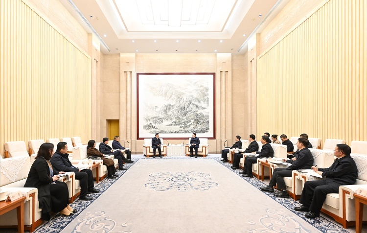 袁家军胡衡华会见中宣部副部长、中央广播电视总台台长慎海雄