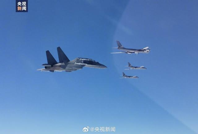 中俄在日本海空域战略巡航，照片公布