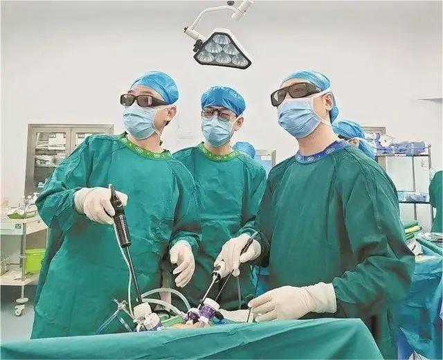 摔了一跤 男子大出血失去一器官！医生：这部位脆弱“如豆腐”