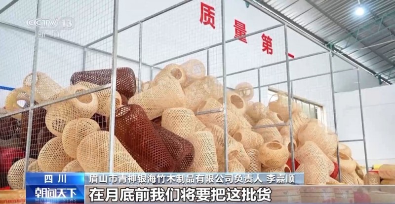 实操车间进校园 取快递顺便找工作……小妙招打开就业大空间