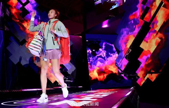 7点出发丨教育局通报上海某中学调查问卷被举报！
