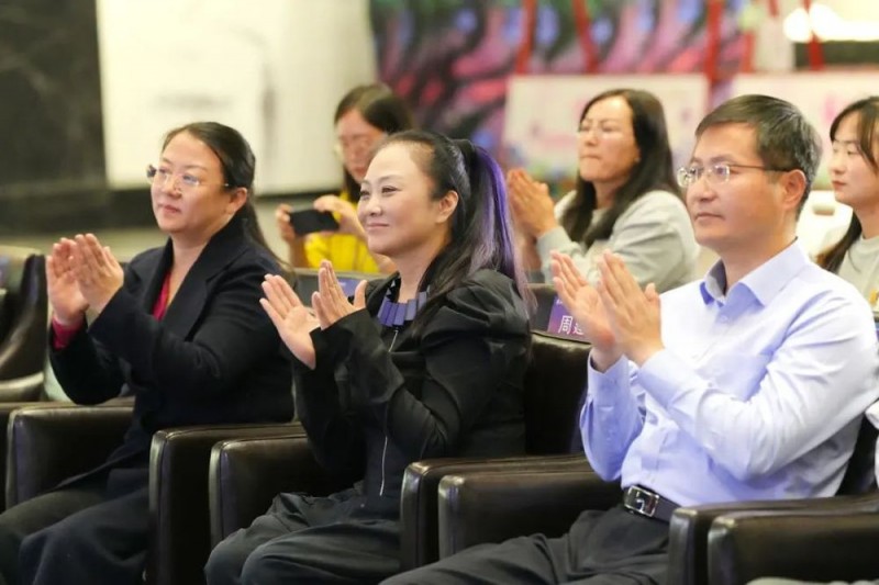 “春耕计划”为美耕心，美林美育启迪未来