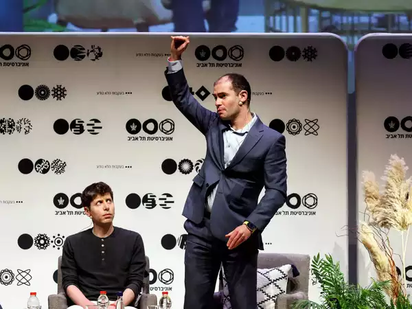 马斯克与 OpenAI 决裂内幕全曝光！这封邮件让他破防，怒斥「我受够了」