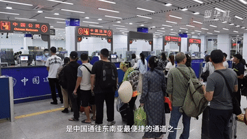 新时代中国调研行之看区域・西部篇丨记者观察：激活西部陆海新通道 奏响对外开放新乐章