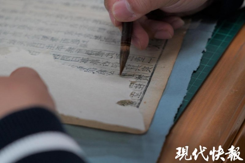 文化中国行・新文化“兴”青年｜90后古籍医生抢救700岁国宝