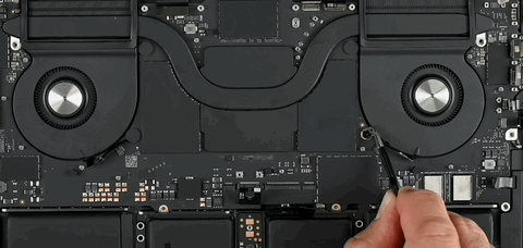 几乎没变化的全新 MacBook Pro，偷偷在这两个地方升了级