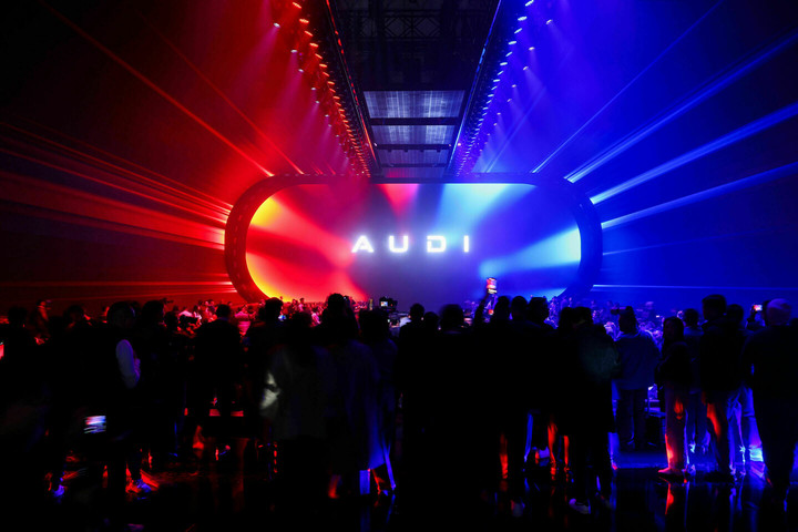 奥迪发布了新品牌 AUDI 和新车 AUDI E，看完大家都沉默了
