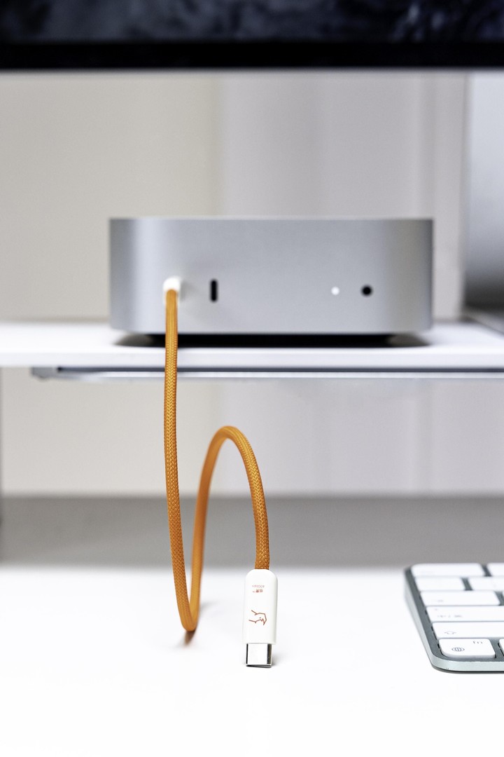 独家首测：全新 Mac mini 的 Type-C 接口能供电了？实测后，我们发现了苹果的秘密