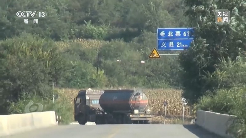 焦点访谈丨地下入口、暗管、垃圾填埋场……揭秘几万吨工业盐酸偷排的“隐秘角落”