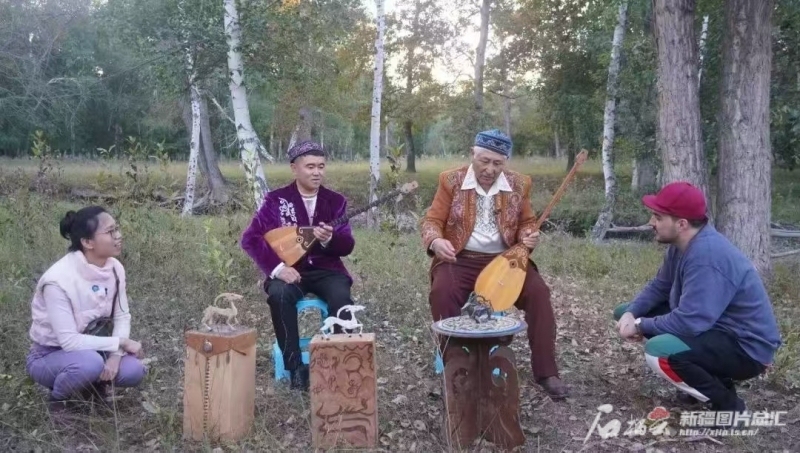 非遗广角 | 在阿勒泰，有一群会“跳舞”的木偶山羊