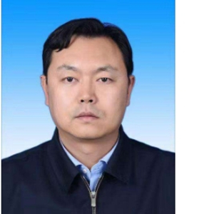 “80后”刘汝鹏，任厅长