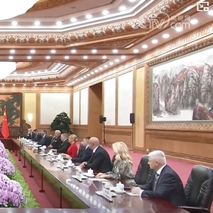 独家视频丨习近平会见斯洛伐克总理：中斯关系一定会驶入快车道 开启新篇章 迈向更高水平