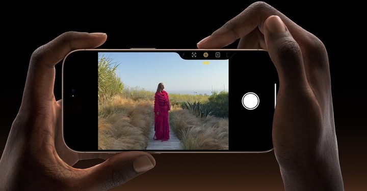 国行 iPhone 16 三步用上 AI，识图翻译样样精通，还能计算卡路里