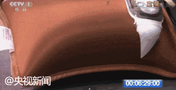 充电10分钟 卧室被烧光 这种电热水袋千万别买！