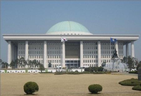 韩国监察院院长及首尔中央地方检察厅检察长遭弹劾