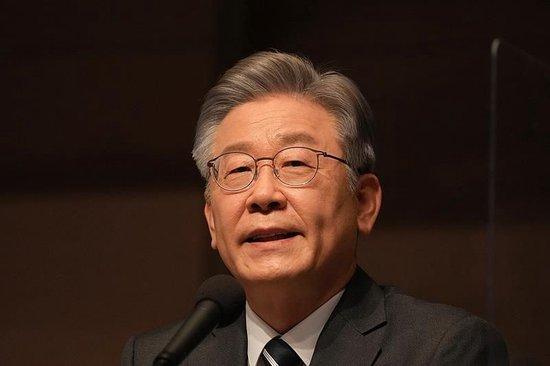 韩国最大在野党党首:尹锡悦下台是解决现在局面唯一办法