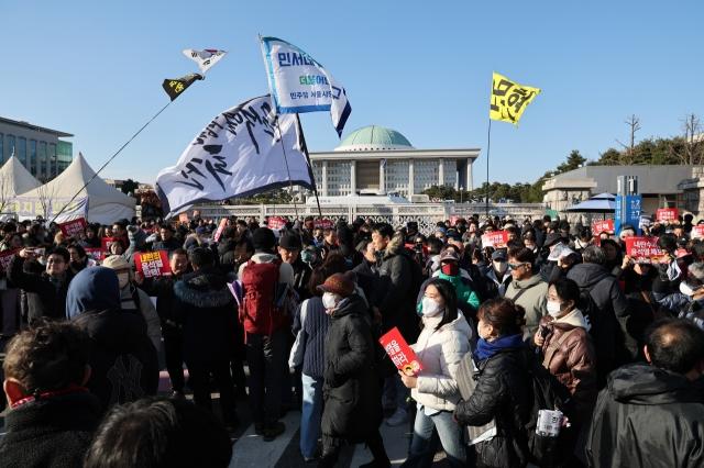 韩媒:尹锡悦弹劾动议案表决之际,首尔多地出现网络故障和服务中断