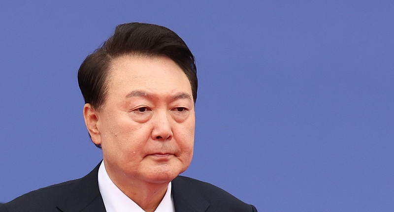7点出发丨野猪闯进西安一小区！当地警方：已捕获