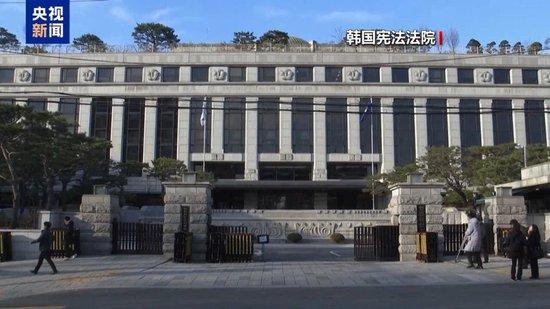 弹劾尹锡悦卡在流程上了!为何6个法官就不行