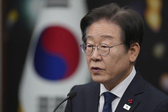 弹劾尹锡悦卡在流程上了!为何6个法官就不行