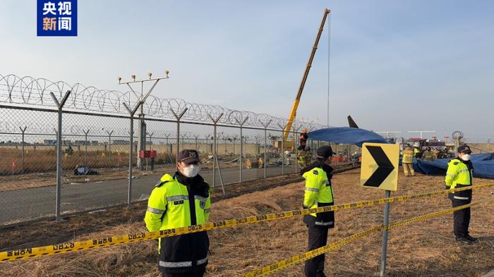 韩国客机事故或致179人遇难!波音737-800连发两起事故,外媒:今年是波音公司“悲惨”的一年