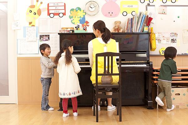破解0-3岁“小小孩”照护难 这类托育中心有妙招