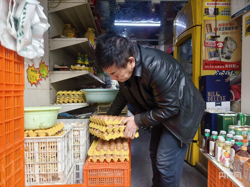 看丹观察丨信用重于黄金！“诚信鸡蛋哥”，不愧是你！