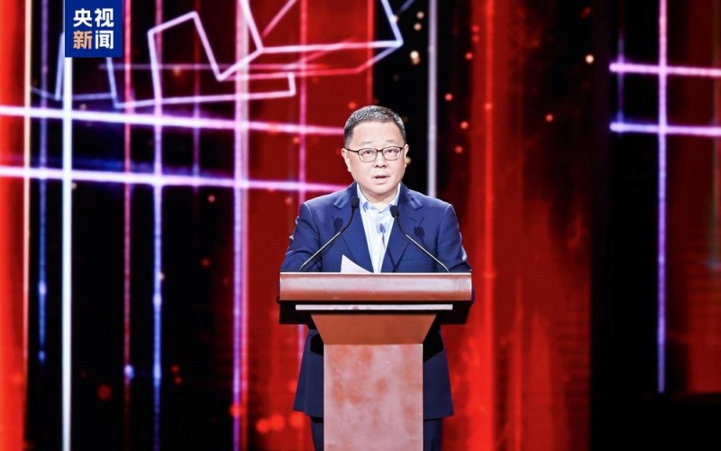 首届“越来越好”国际设计大赛颁奖典礼在深圳举行