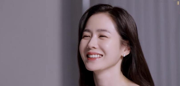 不睡觉的韩女，怎么还如此水灵？