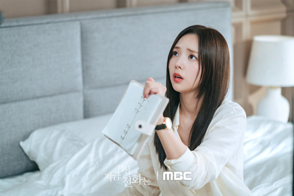 不睡觉的韩女，怎么还如此水灵？