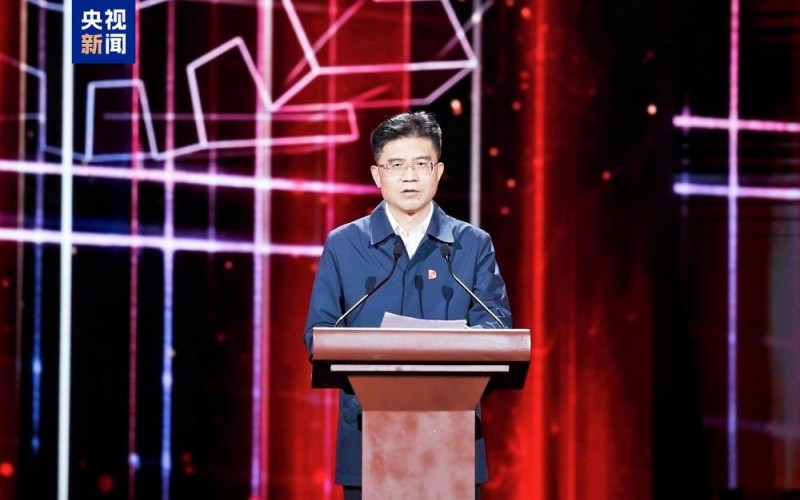 首届“越来越好”国际设计大赛颁奖典礼在深圳举行