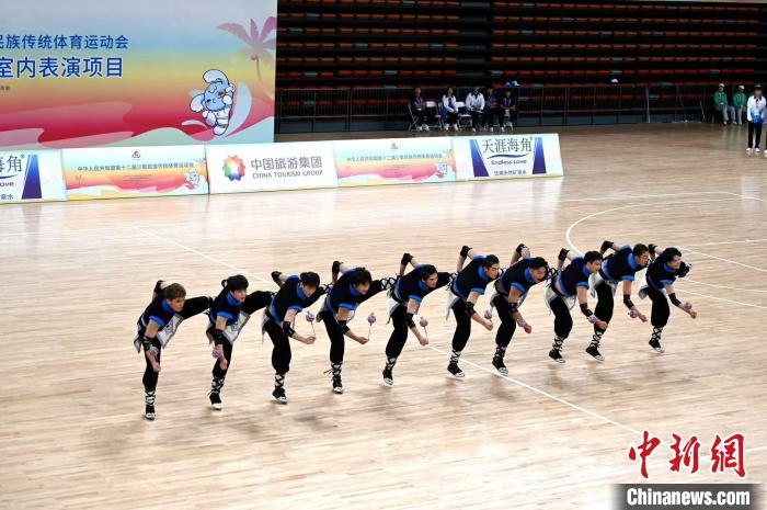 藏羌彝文化在三亚掀起“最炫民族风”