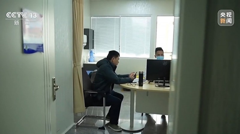 新闻周刊丨看病更省钱了？医保新变化给患者带来哪些实惠？