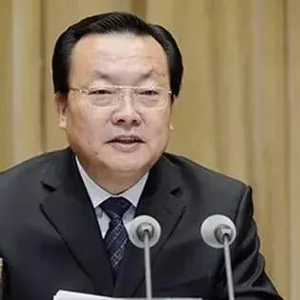 卖官鬻爵！新疆维吾尔自治区党委原副书记李鹏新被公诉