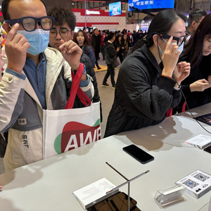 一年卖出约7亿元，为何国内AR眼镜卖得比Vision Pro火？