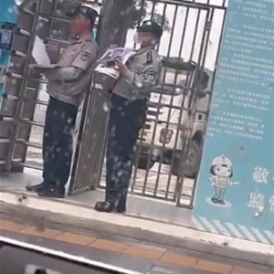 中建八局施工项目保安用照片打卡，厦门市住建局调查部门称不清楚，涉事单位直接挂断电话