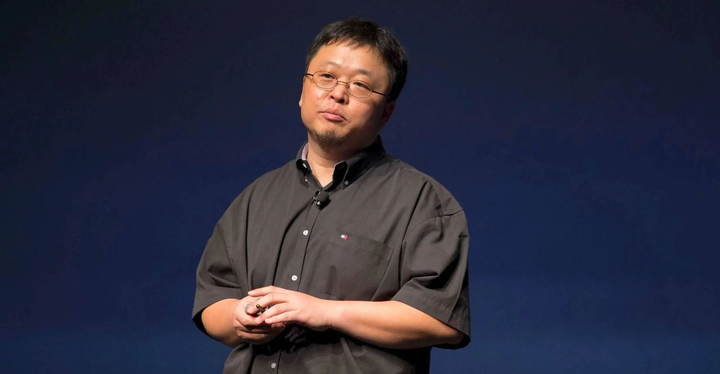 体验完罗永浩的 AI 产品，这锅「锤味大乱炖」一言难尽