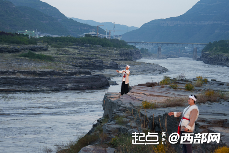 三维激活传统之美――陕北民歌何以常唱常新