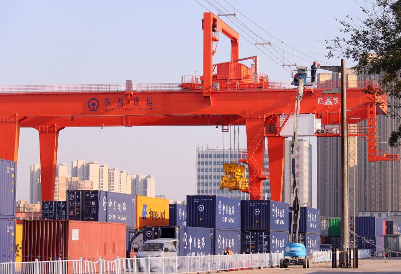 全国铁路今起实行新列车运行图 直达你家乡的列车有变化吗？