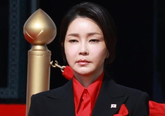 韩媒:韩国淑明女子大学初步判定,金建希硕士论文存在抄袭