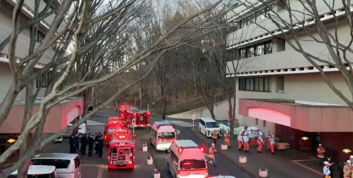 22岁韩国女生在东京校园锤伤8人,称因自己“被冷落怀恨在心”