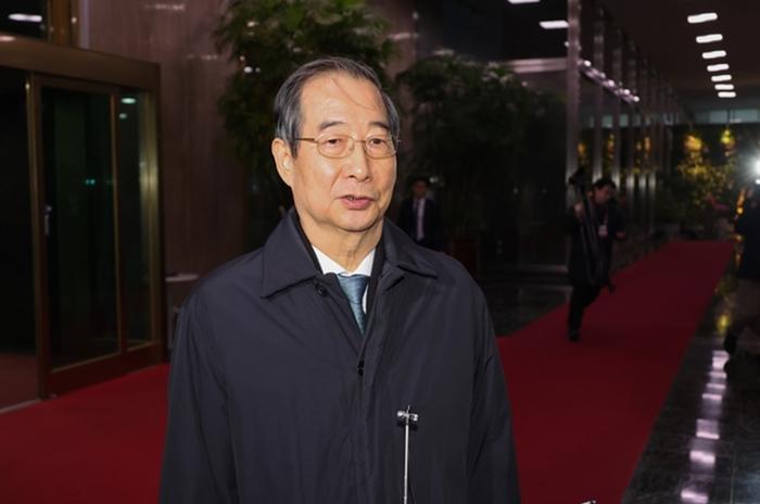 韩德洙:实施戒严是“错误”做法且存在程序问题,为未能阻止事态发展感到抱歉