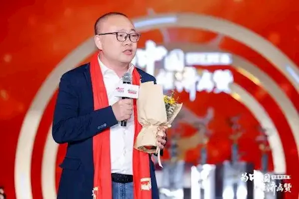 追觅要造航空飞机了？CEO俞浩称要造地球上最好的商务舱飞机；曝荣耀赵明带团队离职，官方否认；乐道副总裁回应强制员工购车丨雷峰早报