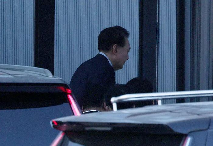 被捕后又被拘留调查,多案在身的尹锡悦将面临什么?