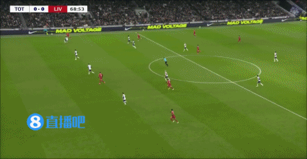 终结红军24场不败!热刺联赛杯1-0利物浦占先机 贝里瓦尔制胜