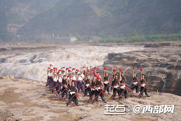 三维激活传统之美――陕北民歌何以常唱常新