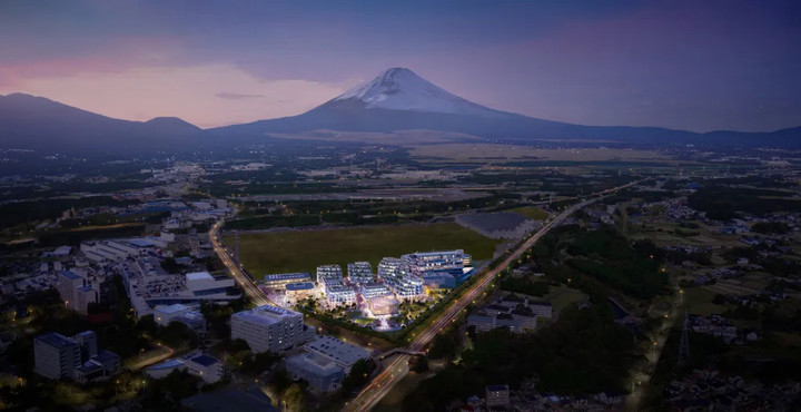 丰田花 100 亿建了个未来城市，还将未来移动方式拓展至太空｜CES 2025