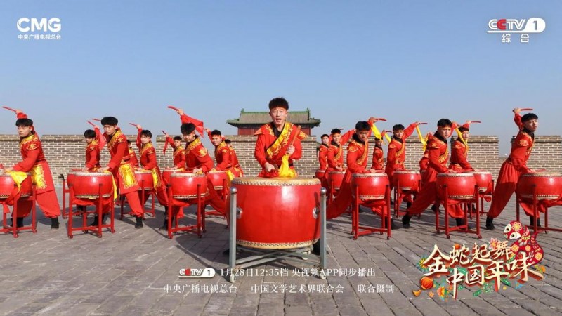 《金蛇起舞・中国年味》探中华大地新春盛景