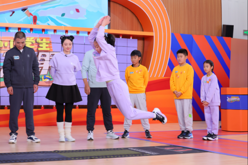提升体质有“测”略  专家妙招来“公开”《勇气满分――全国中小学生体测公开课》即将启播